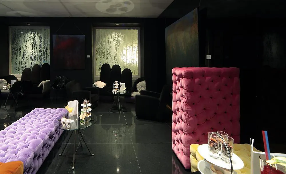Hotel Palazzo Matteotti, The Dedica Anthology, Autograph Collection Milán